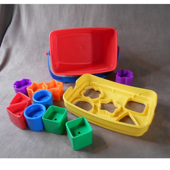 Fisher Price 2006 Baby's First Blocks Shape Sorter Red L4804 Complete - Picture 9 of 10